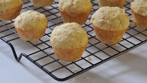 cooling muffins