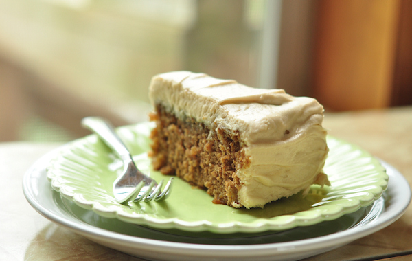 Oatmeal Apricot Guinness Cake