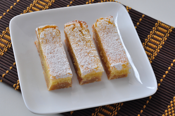 lemon ginger bars cut