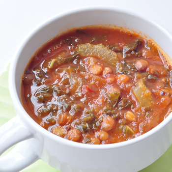 spicy lentil kale soup