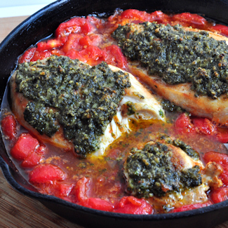 chicken with tomatoes and pesto