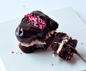 valentine brownie heart dessert